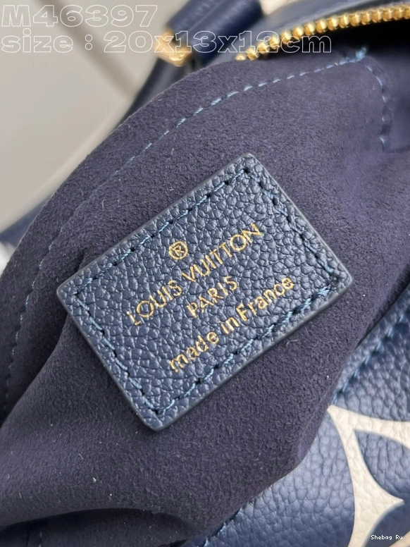 20 VUITTON LOUIS SPEEDY BANDOULIÈRE 0819